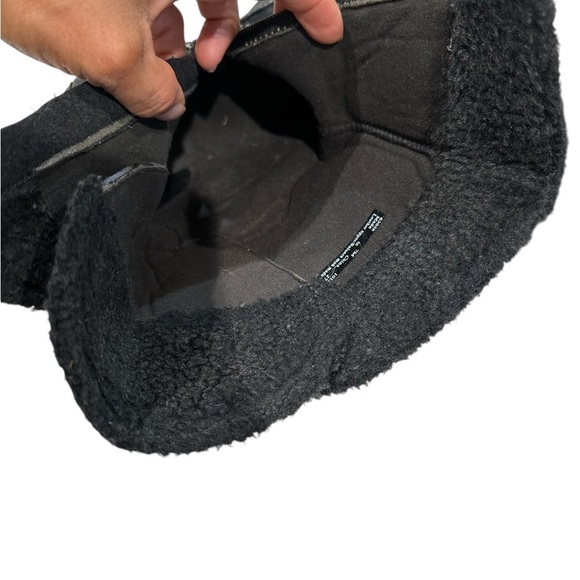 CLARKS BOOTS SIZE 7M Black Suede Winter Boots | Leather - Picture 5 of 11